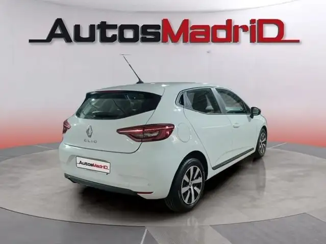 Renault Clio view 8