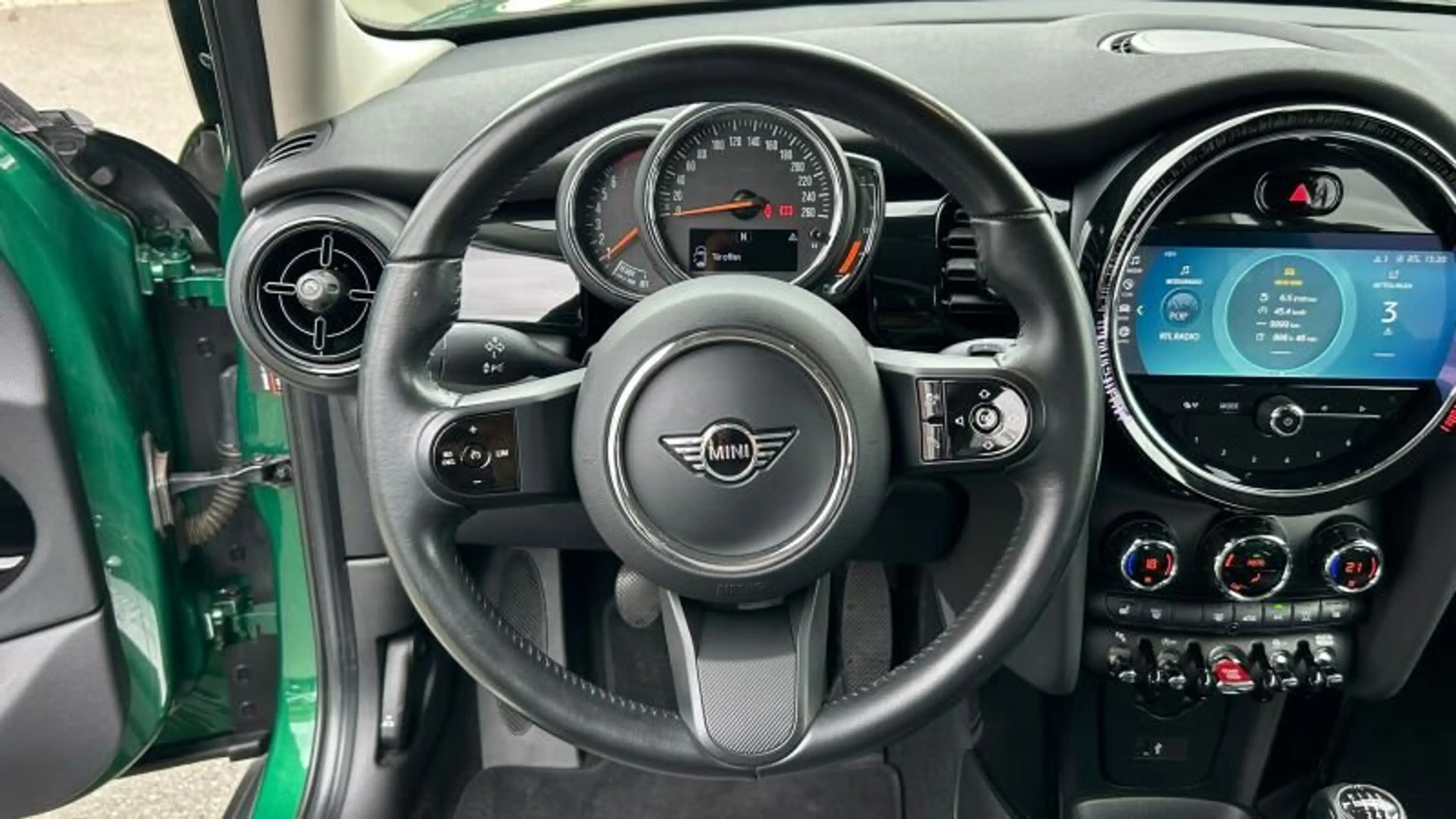 MINI One 5-Türer LED NAVI PARKASSIST APPLECARPLAY — photo 15