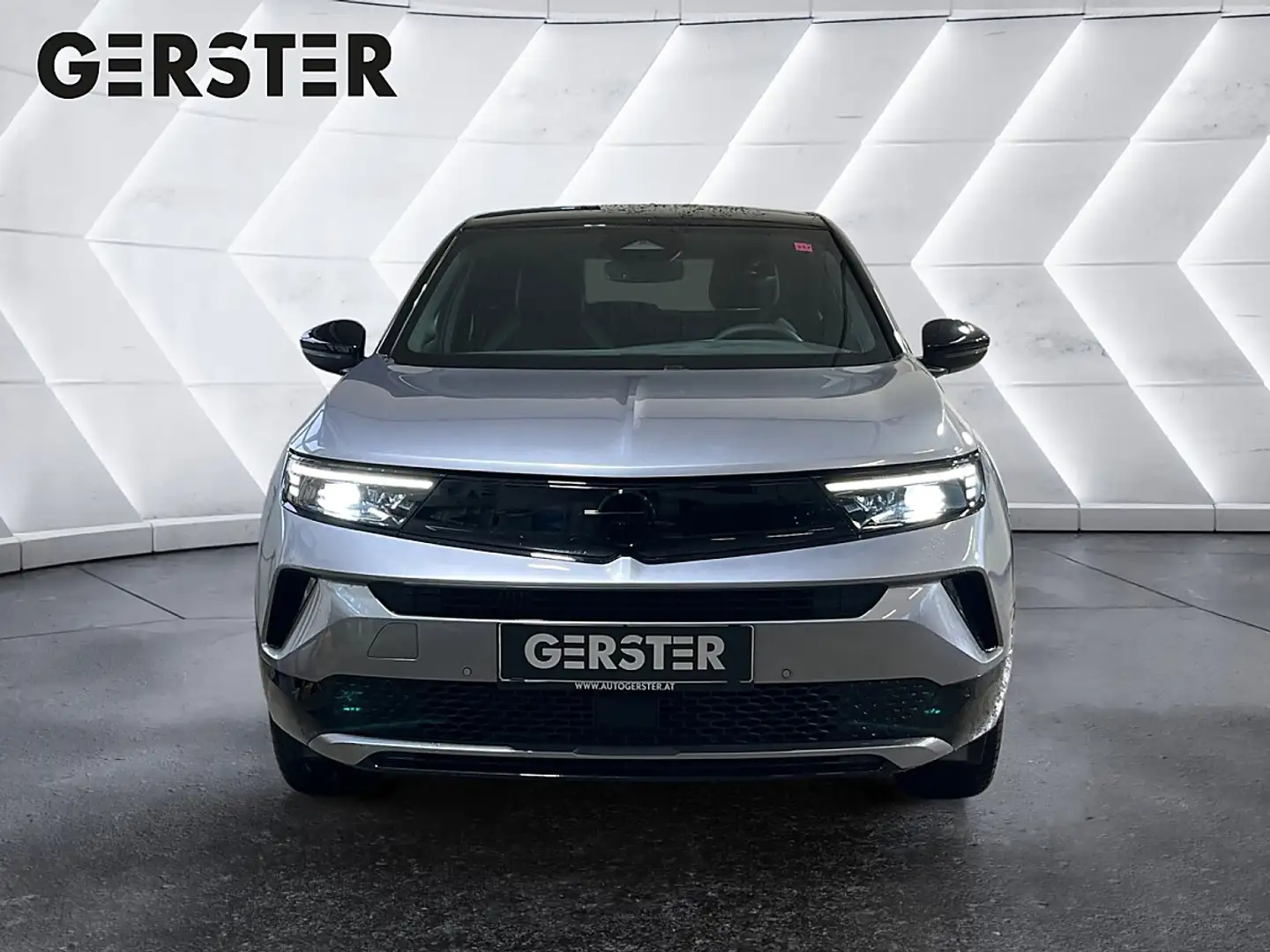 Opel Mokka 1,2 Direct Injection Turbo GS Aut. Grau - 2