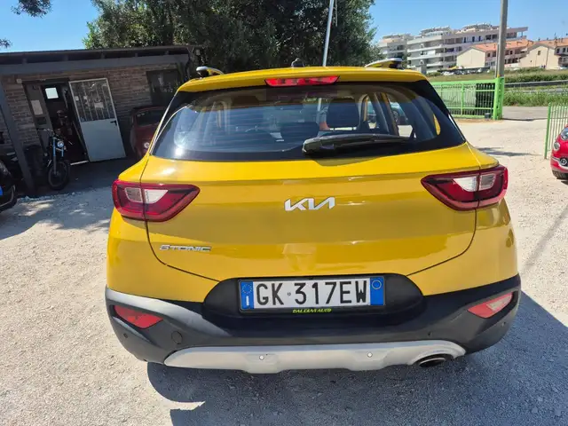 Kia Stonic view 3