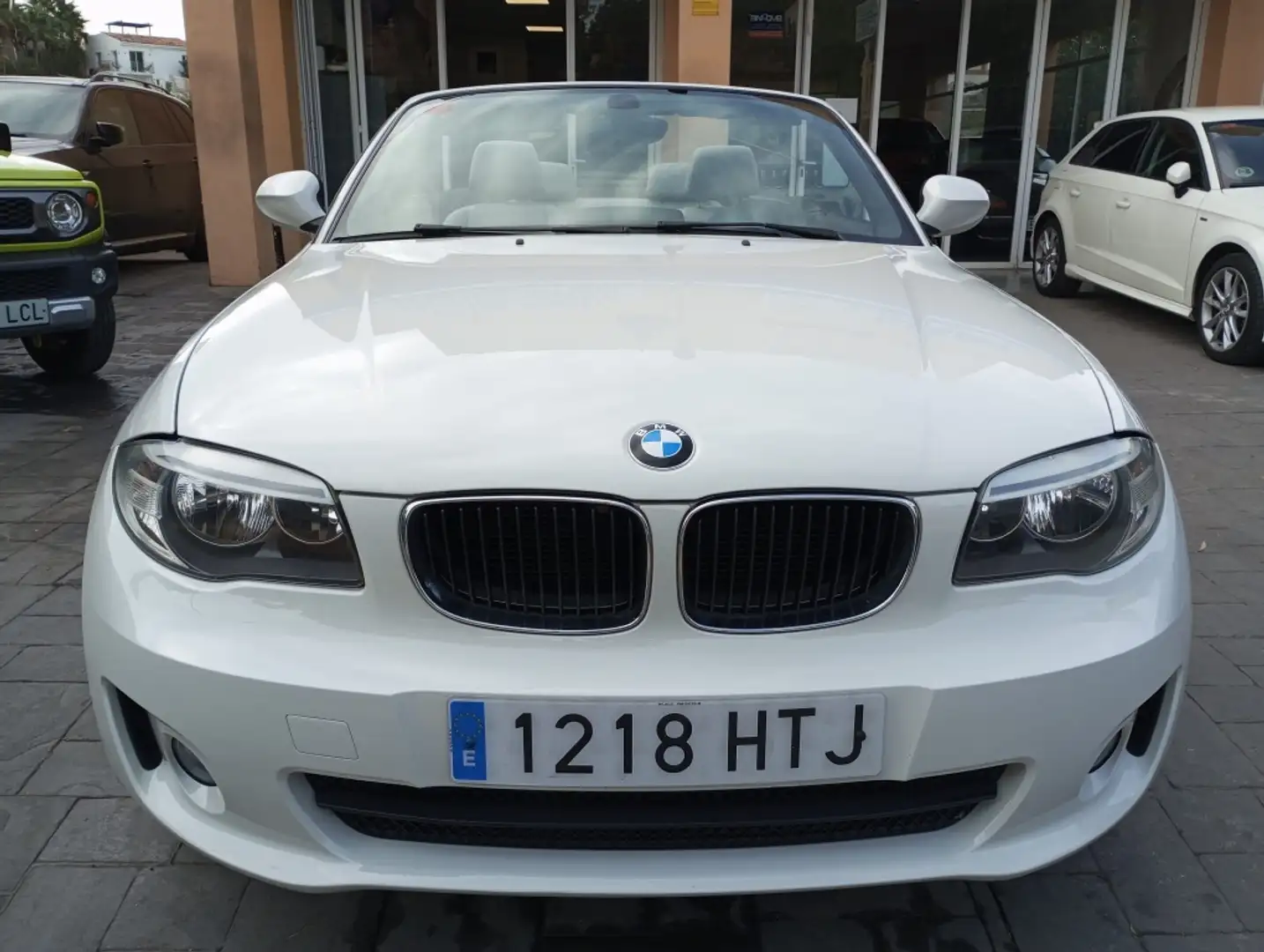 BMW 118 118i Cabrio Wit - 1