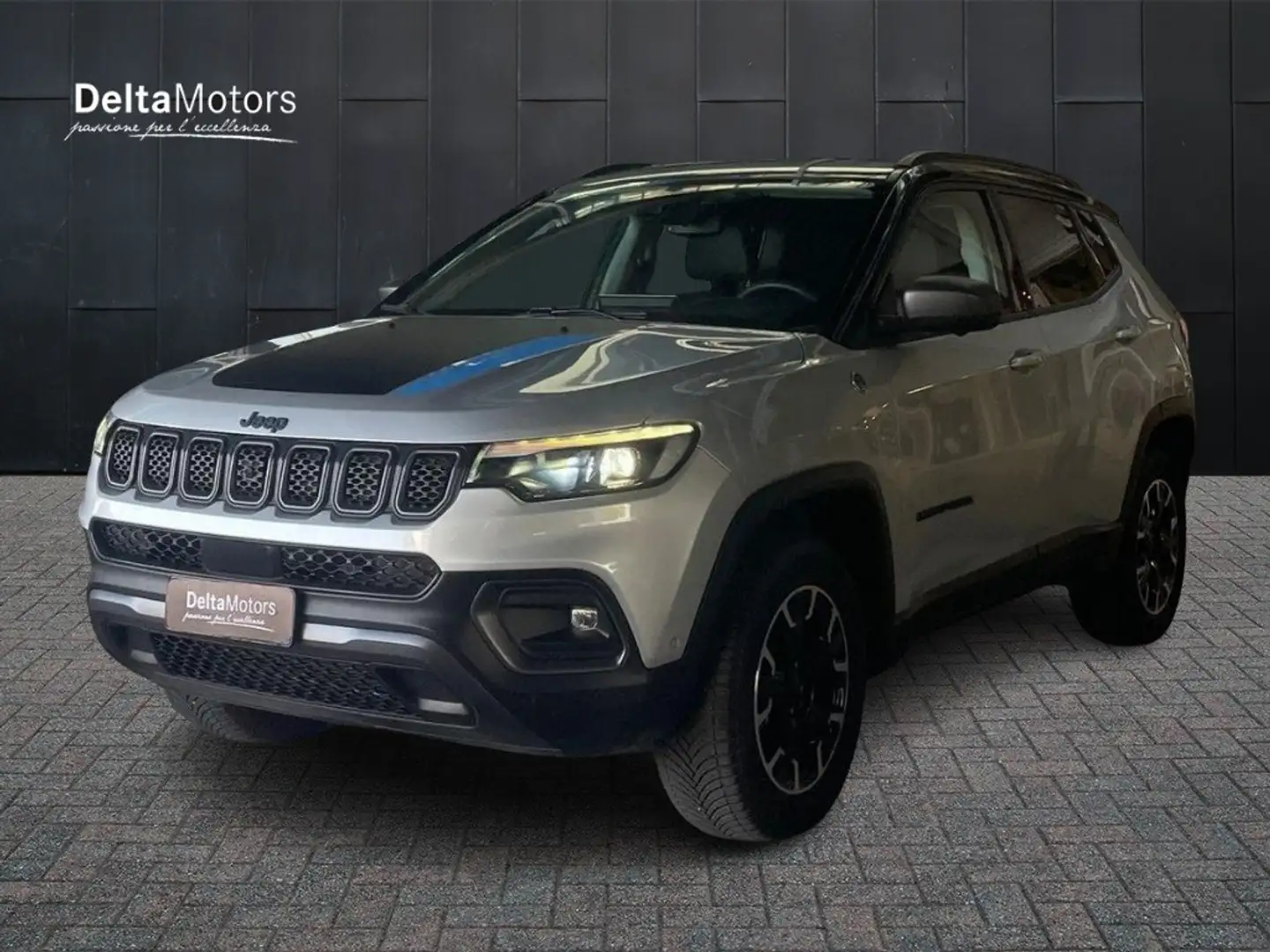 Jeep Compass 1.3 Turbo T4 PHEV Trailhawk Argento - 1