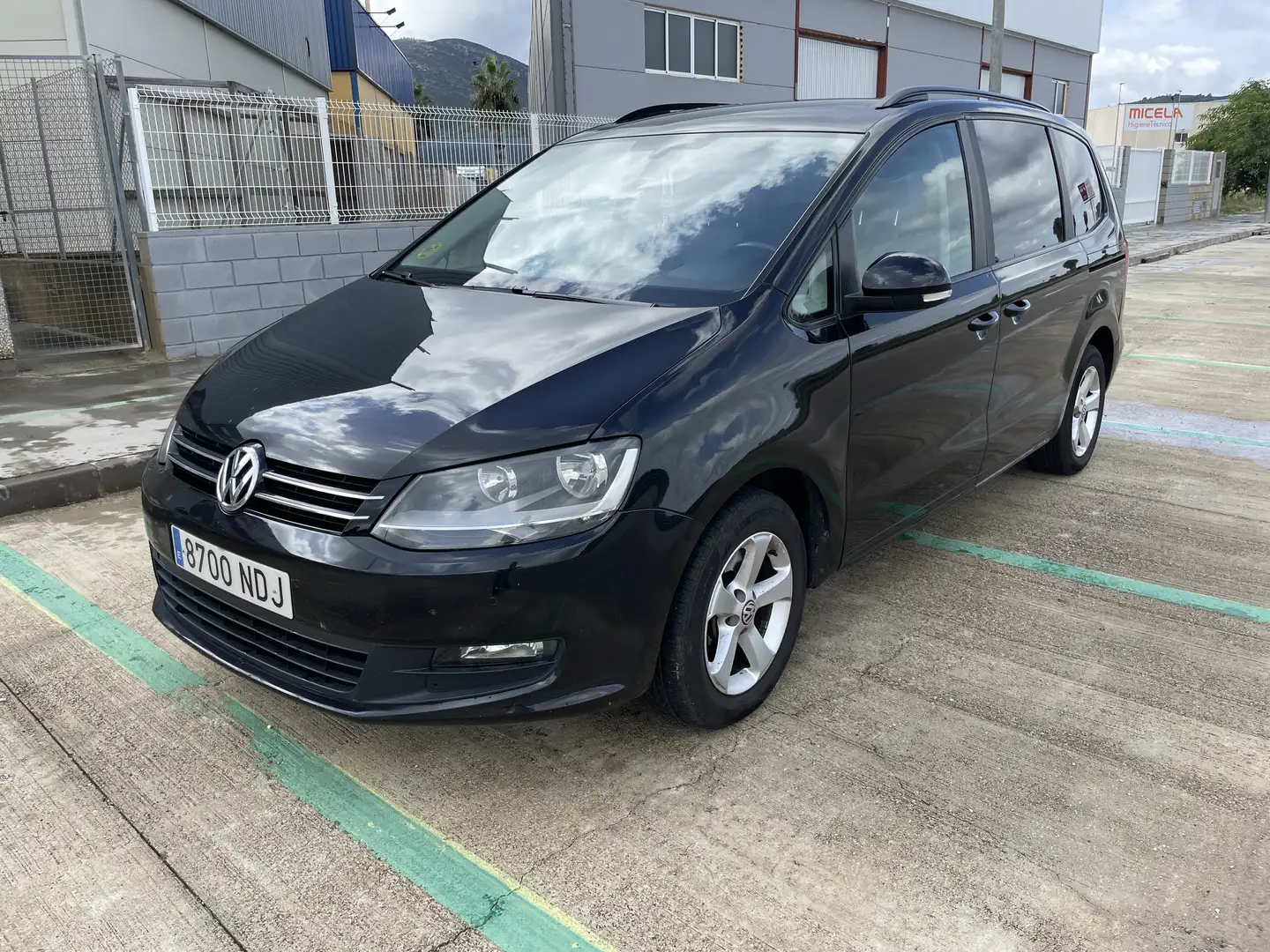 Volkswagen Sharan 2.0TDI Edition - 1