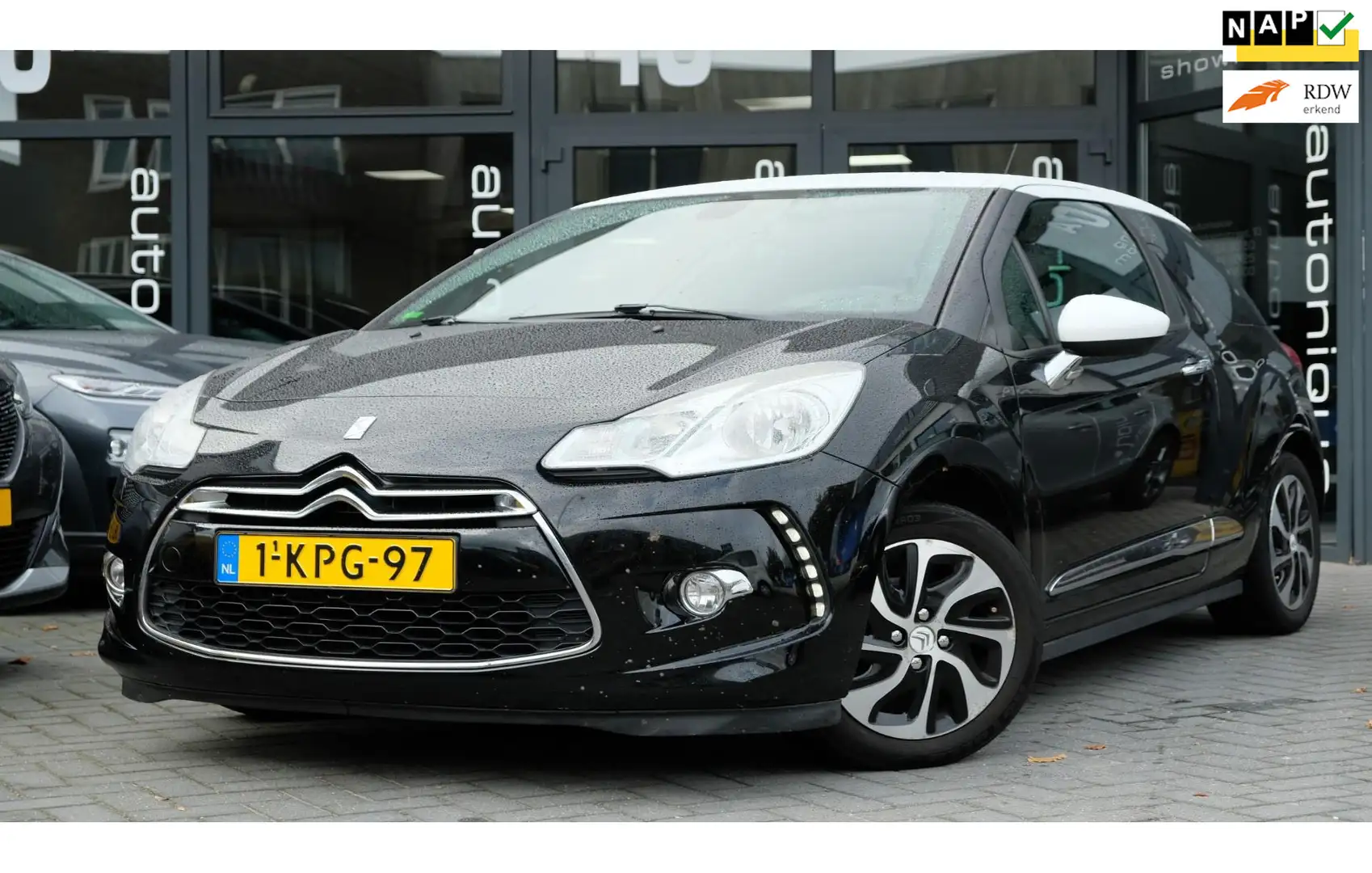 Citroen DS3 1.6 e-HDi *Navigatie/Cruise&Climate Control* Schwarz - 1