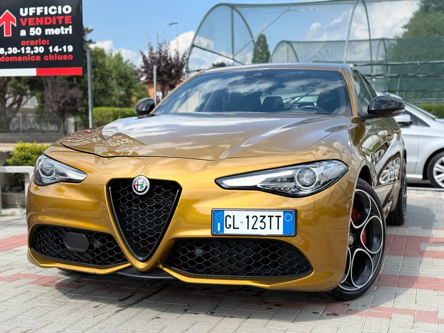 Alfa Romeo Giulia Giulia 2.2 Turbodiesel 210 CV AT8 AWD Q4 Veloce Oro - 1