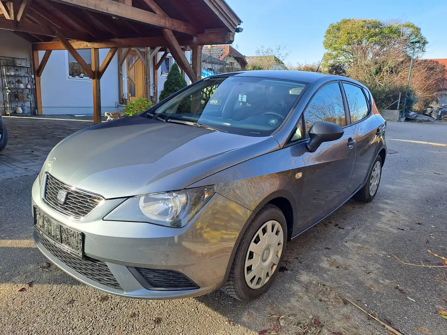 SEAT Ibiza Ibiza 1,2 Chili Chili Grau - 2