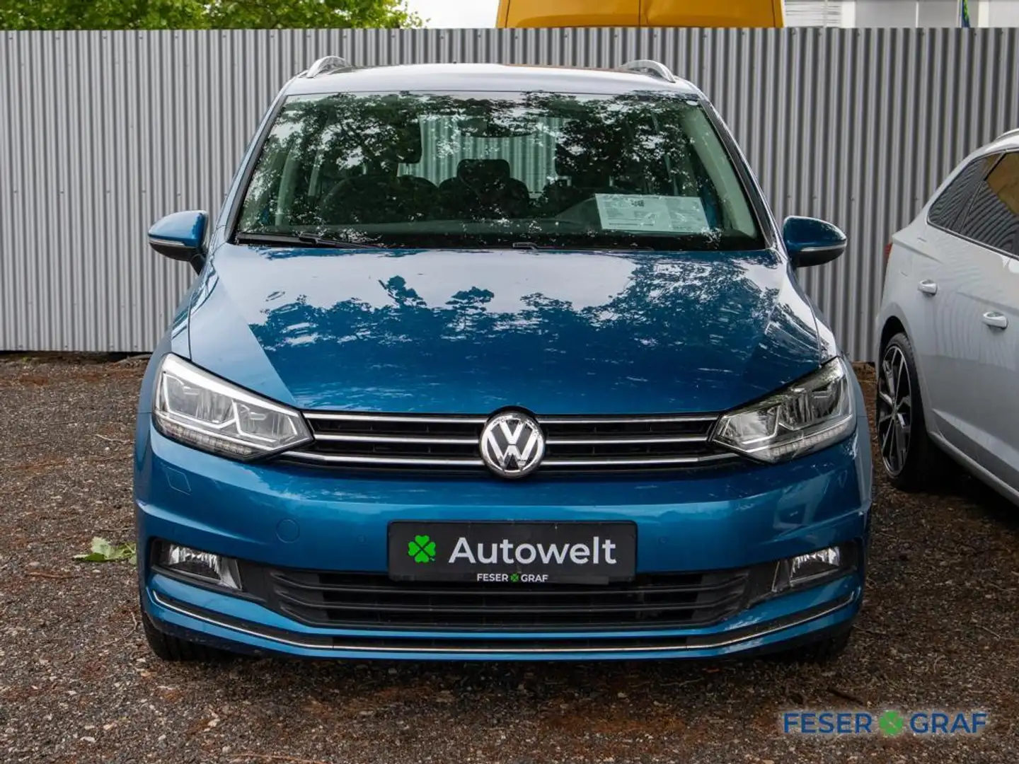 Volkswagen Touran Highline 1.8 DSG AHK Parklenk. DCC Blau - 2
