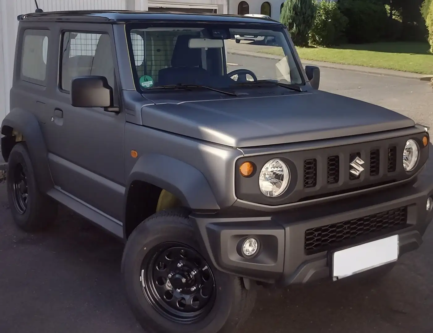 Suzuki Jimny Jimny 1.5 ALLGRIP Comfort+ Grau - 1