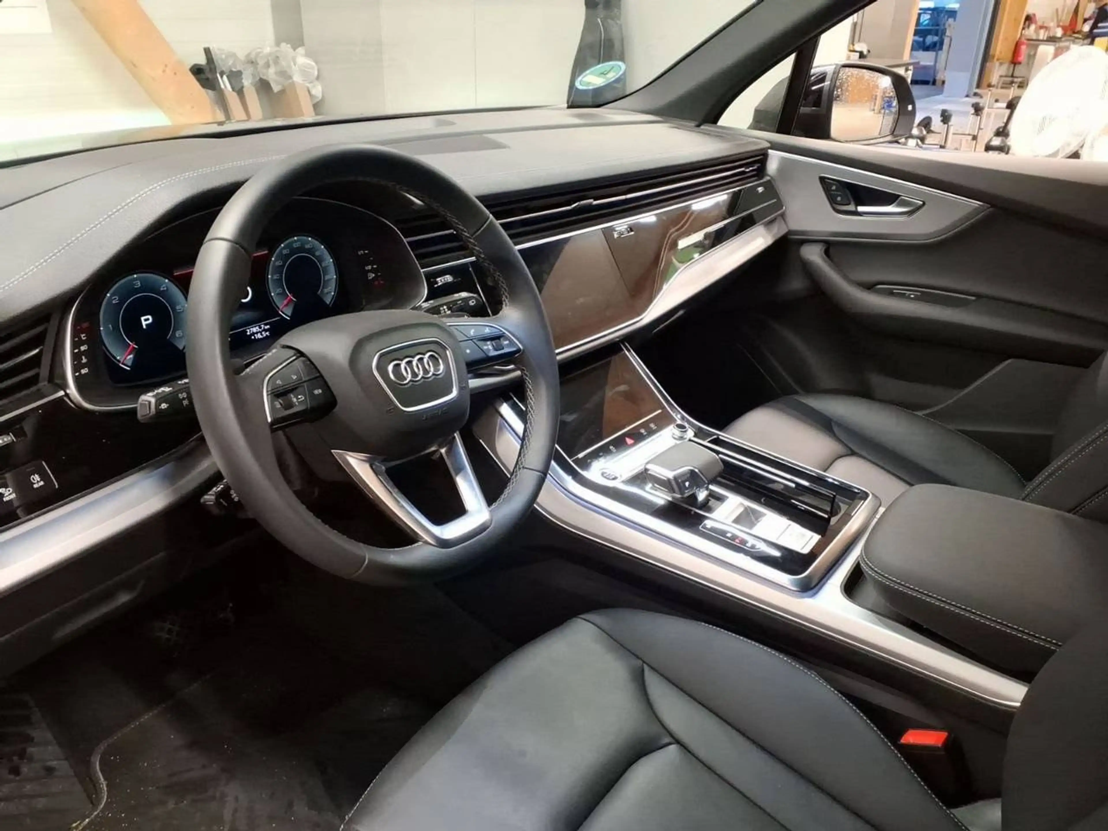 Audi Q7 50 TDI quattro tiptronic S-Line*Luft*AHK*Pano*Matr — photo 5