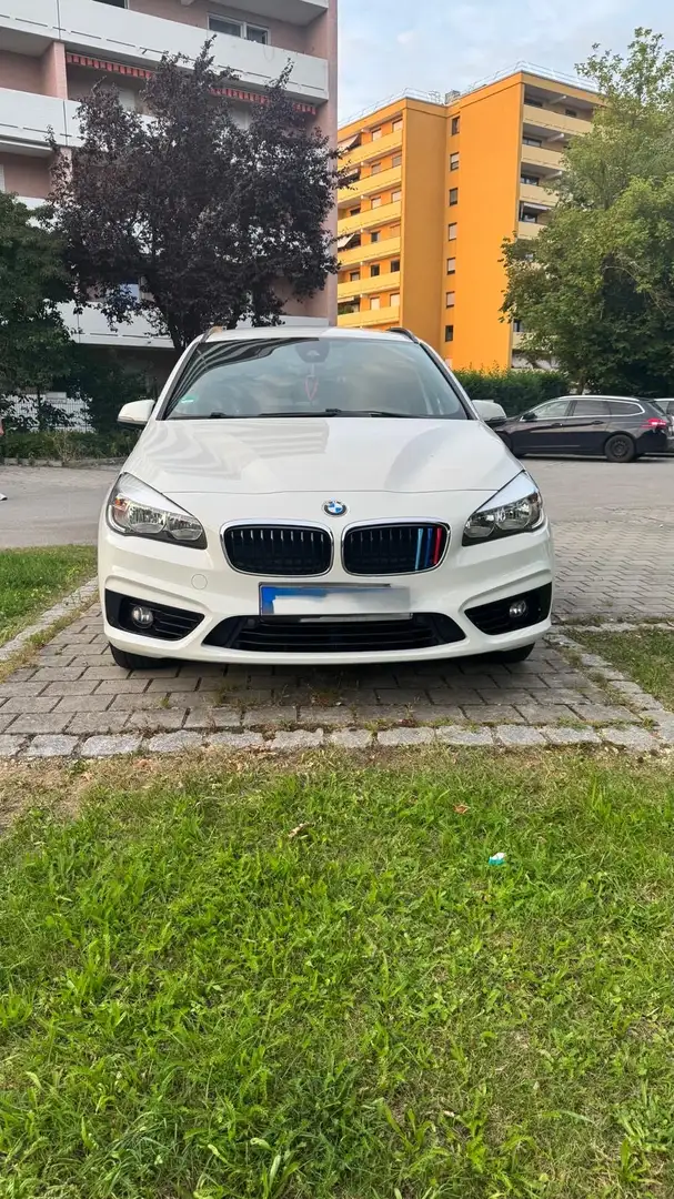 BMW 216 216 d Sport Line Weiß - 1