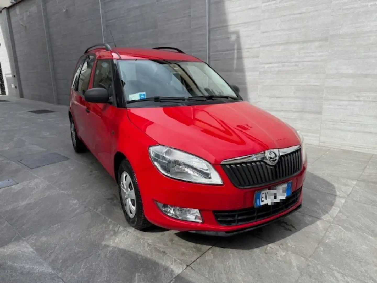 Skoda Roomster 1.2 12V 70CV Easy Rosso - 1