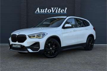 xDrive25e | Camera | Sportstoel | LED | M-Stuur |