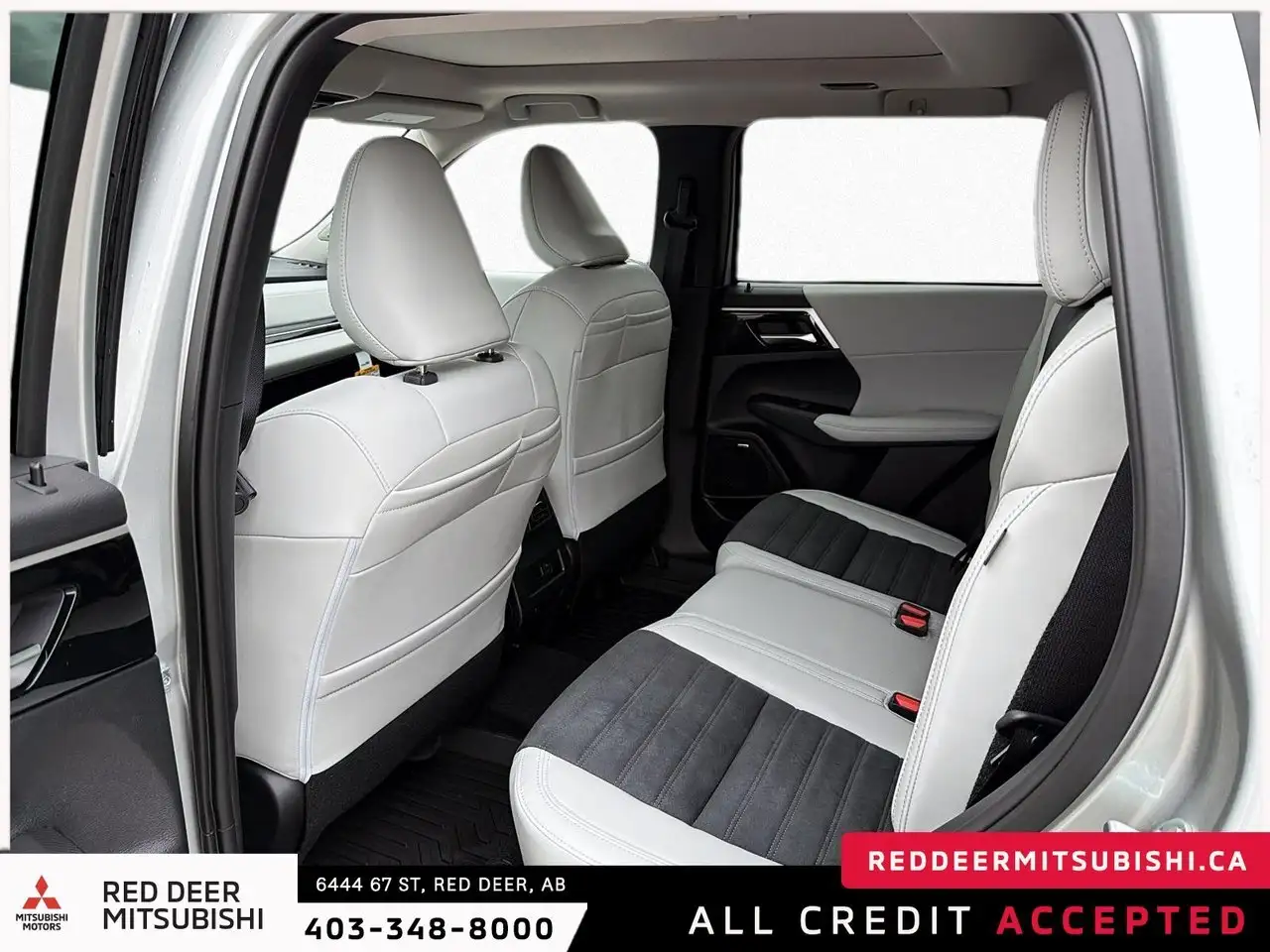 Mitsubishi Outlander снимка Mitsubishi Outlander