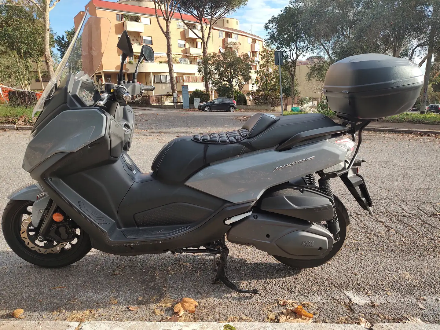 SYM Maxsym 400i TCS Gris - 1