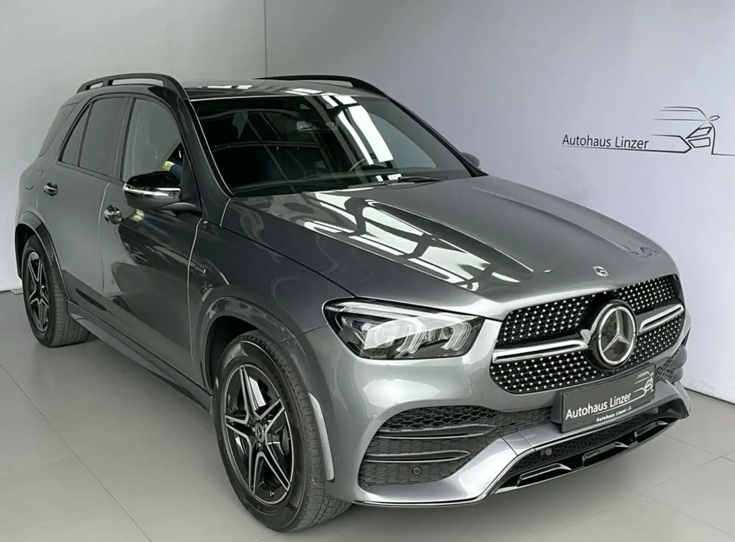 Mercedes-Benz GLE 350 de 4MaticAMG *MultiB*ACC*StHz*Burmester*AHK Grau - 1