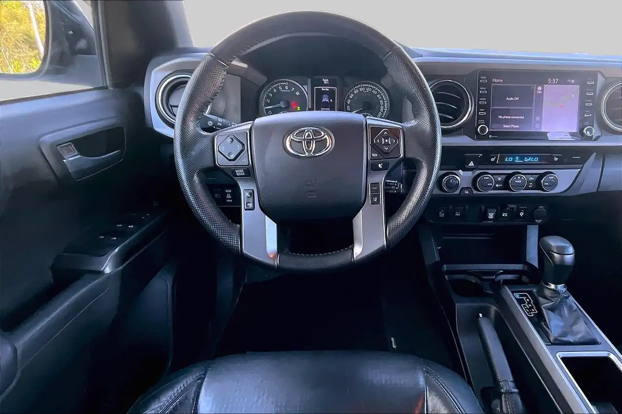 Toyota Tacoma снимка Toyota Tacoma