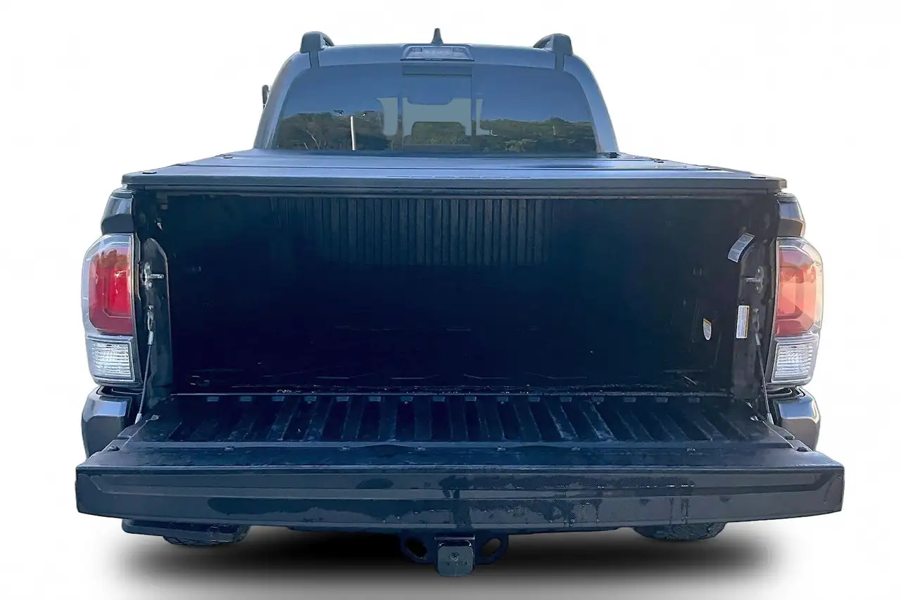 Toyota Tacoma снимка Toyota Tacoma