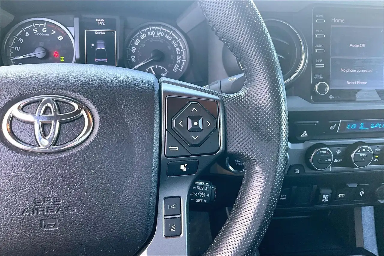 Toyota Tacoma снимка Toyota Tacoma