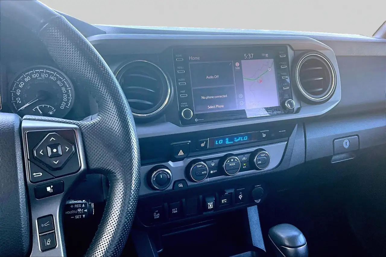 Toyota Tacoma снимка Toyota Tacoma