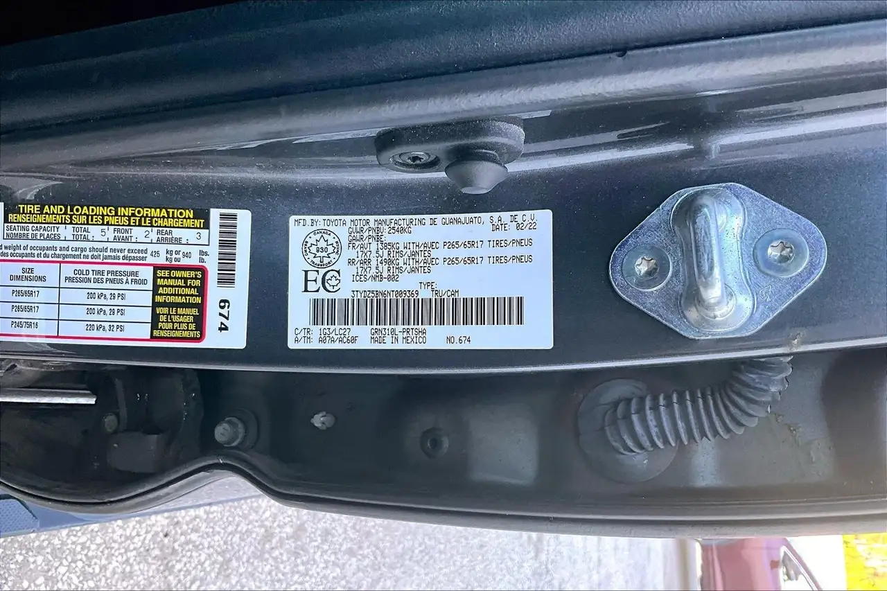 Toyota Tacoma снимка Toyota Tacoma