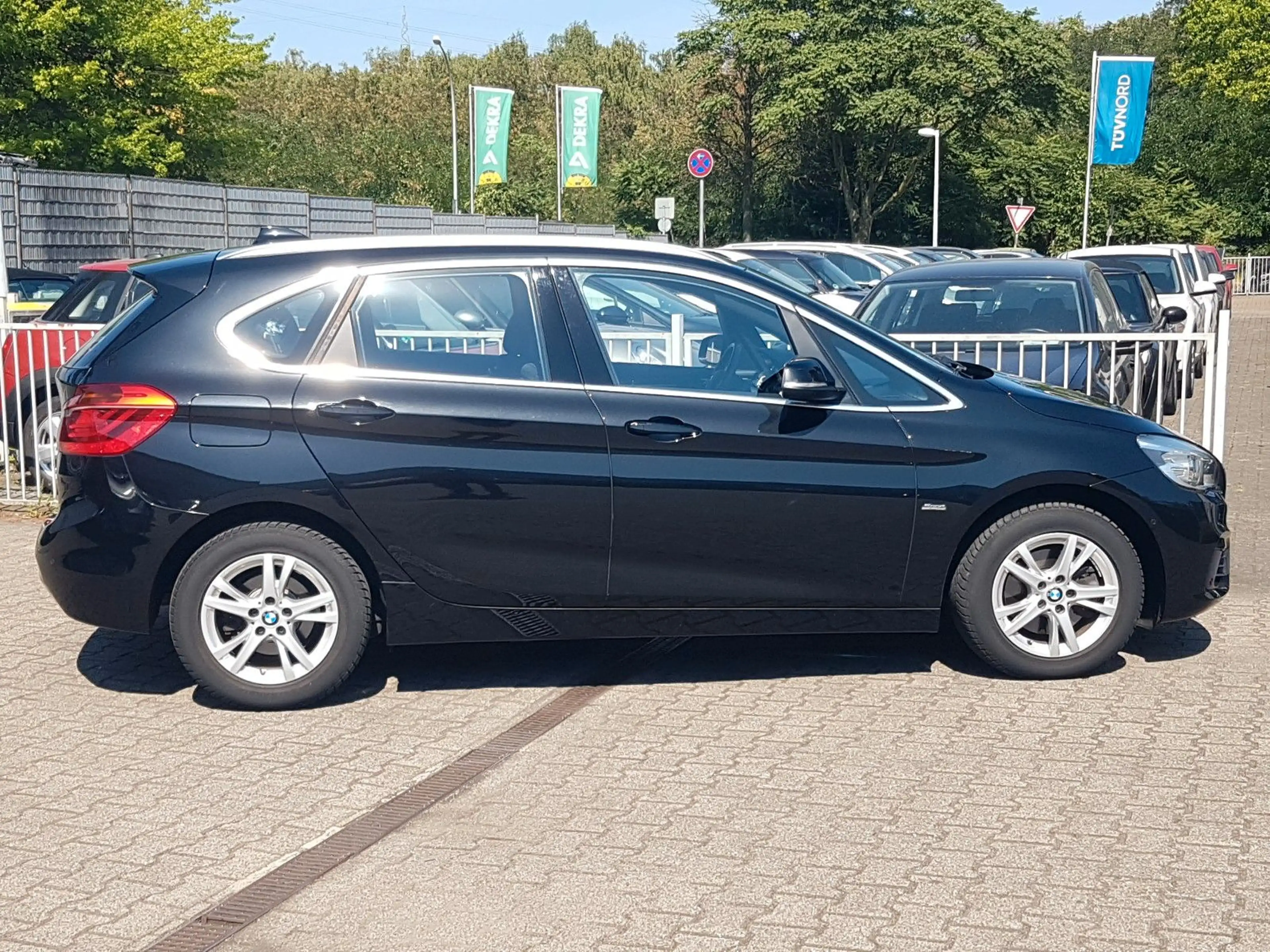 BMW 218 Sport Line Autom. LED Kamera — photo 6