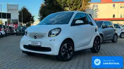 Smart ForTwo Cabrio DCT ALL WHITE EDITION SHZ! CARPLAY! PDC!