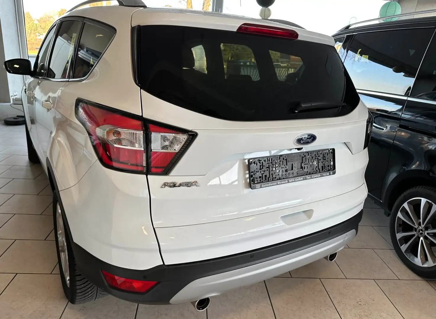 Ford Kuga Titanium, Teilleder, Xenon, Navi Blanco - 2