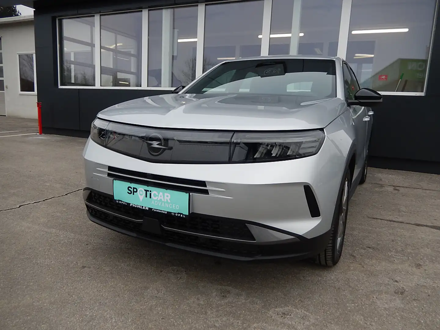 Opel Grandland (Verkauft) 1.2 MHEV Edition Aut. Silber - 1