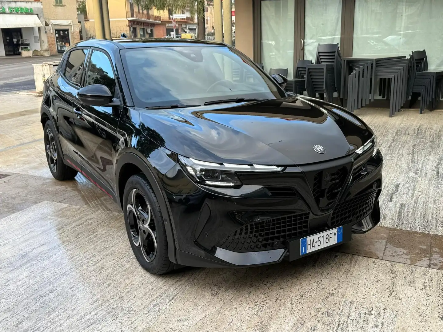 Alfa Romeo Junior Junior 1.2 ibrida Speciale 145cv edct6 Full Opt. Noir - 1
