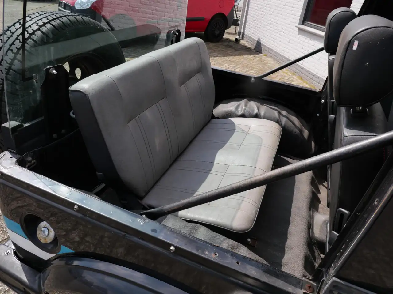 Suzuki Samurai 4x4 1.3 Cabrio met Hard top 4 persoons, foto 9