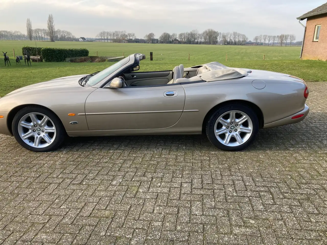Jaguar XK XK8 1998