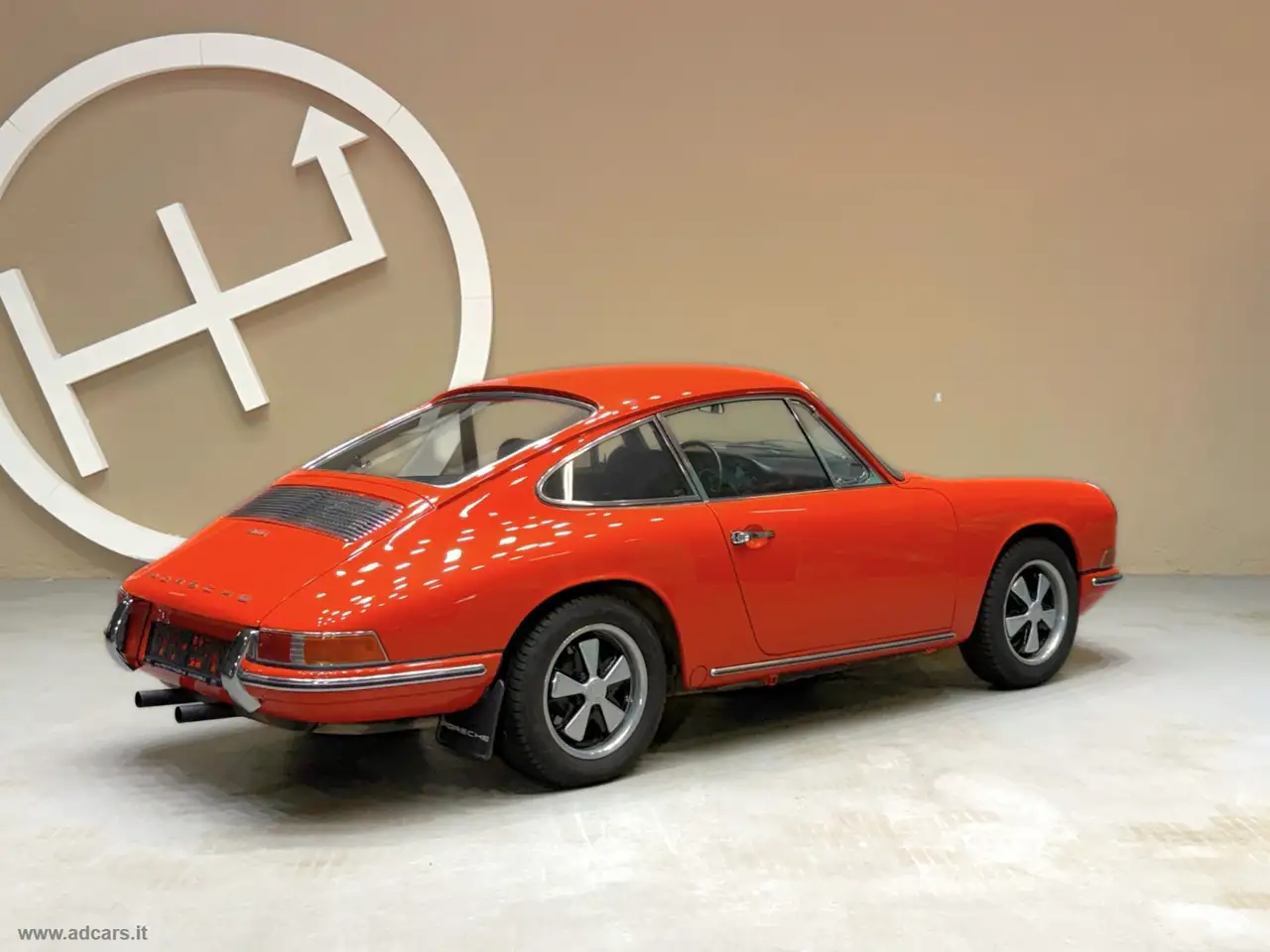Porsche 911 T 2.0 SWB 1968 *FULL SERVICE PORSCHE*, foto 2