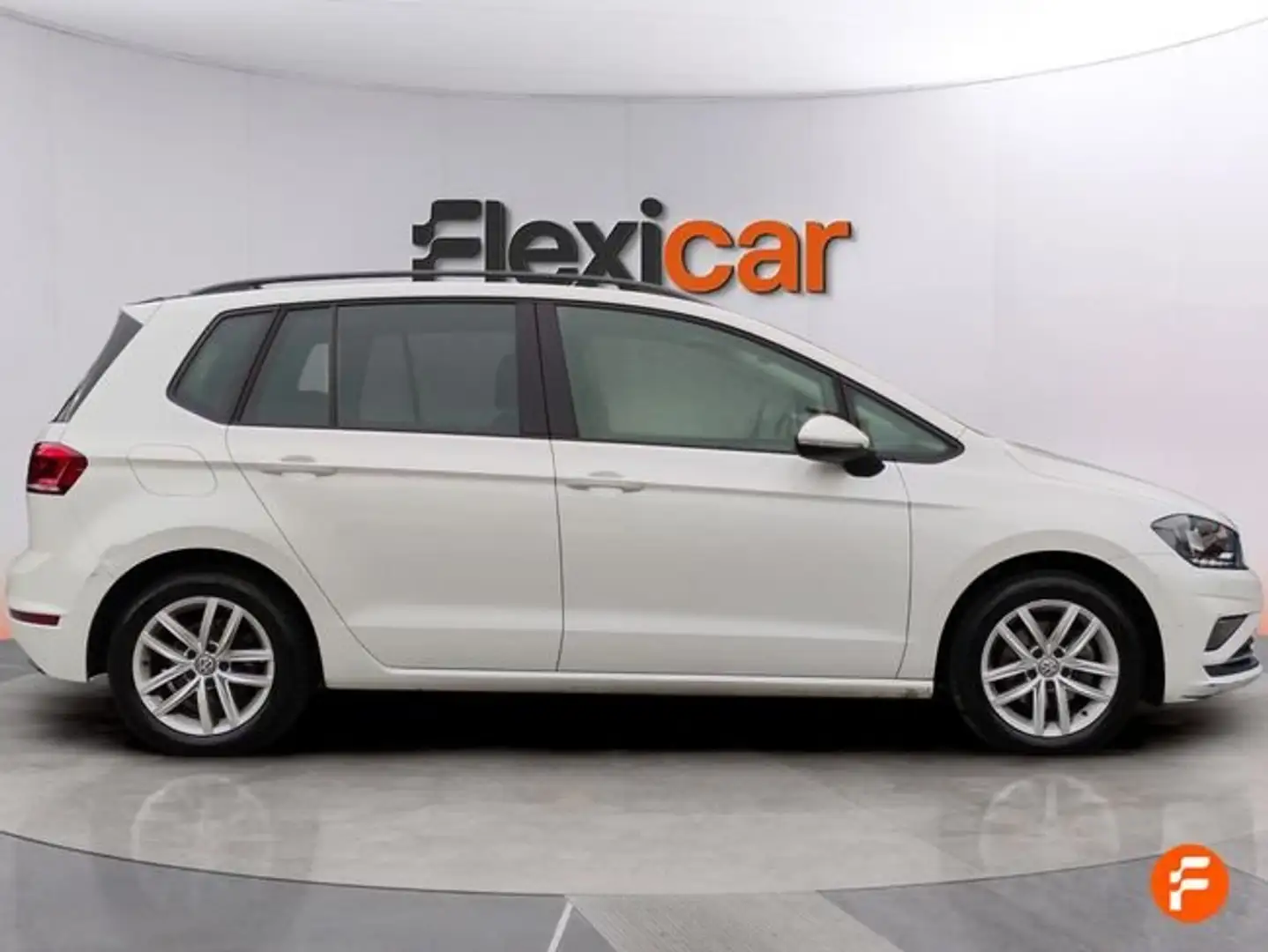 Volkswagen Golf 1.6TDI Sport DSG7 85kW Blanco - 2