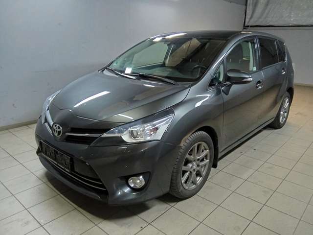 Imagine Toyota Verso