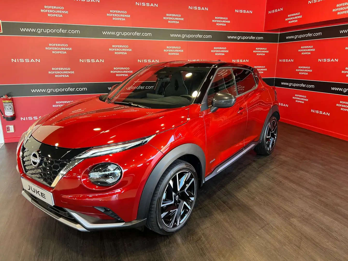 Nissan Juke 1.6 Hybrid N-N-Design Black Auto Zwart - 1