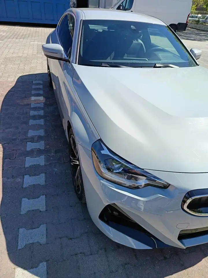 BMW 220