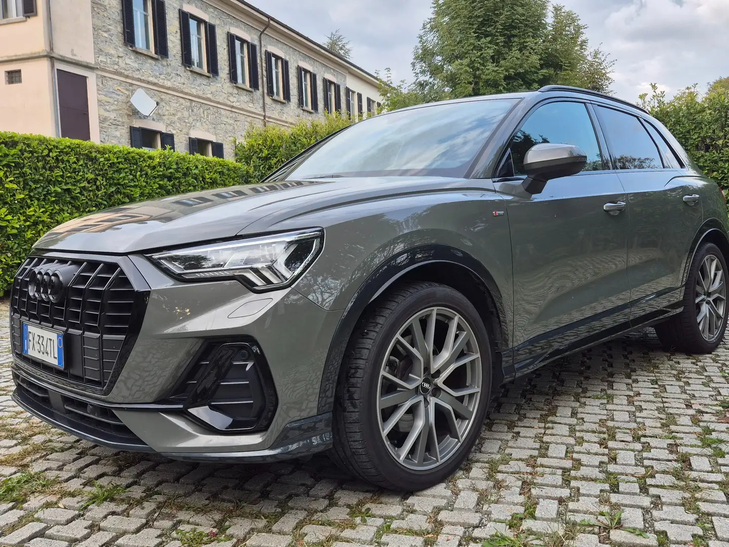 Audi Q3 Q3 45 2.0 tfsi Sline edition quattro s-tronic '19 Grigio - 2