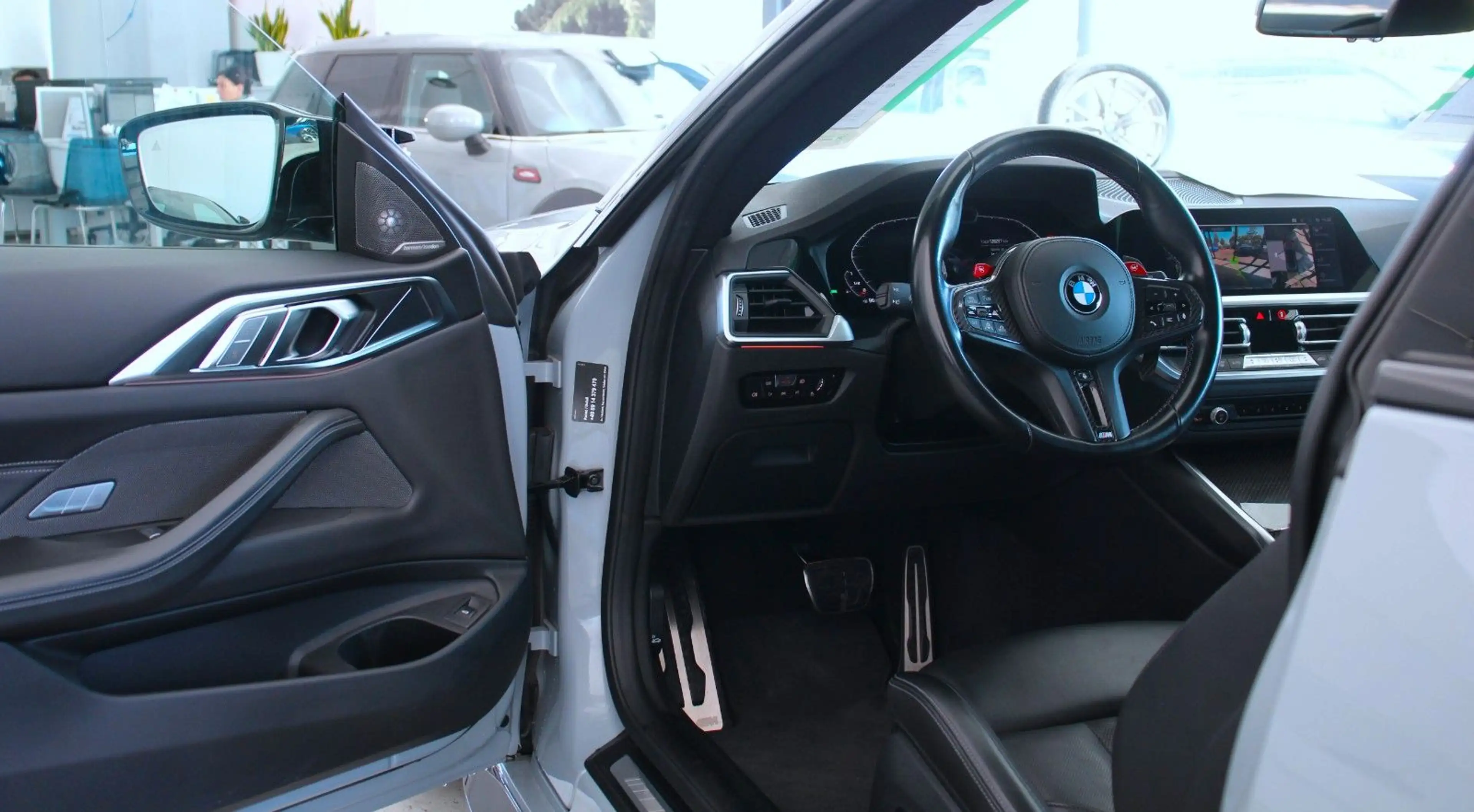 BMW M4 Coupe Competition (G22) *Laser*M Drivers Pkt — photo 9
