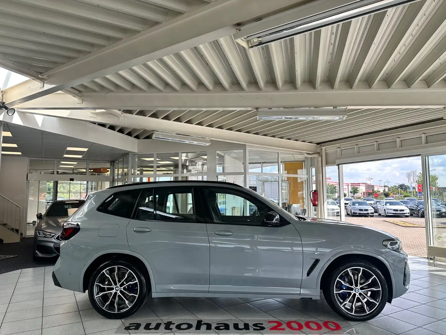 BMW X3 M i AUT./LASER/HUD/CAM/AHK/PANO/MEMORY/HUD Grau - 2