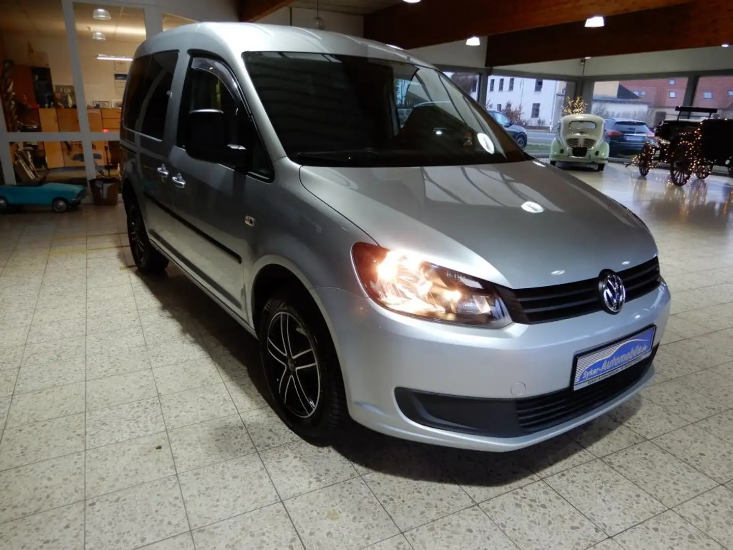 Volkswagen Caddy 2.0 TDI DSG Jako-O - 1
