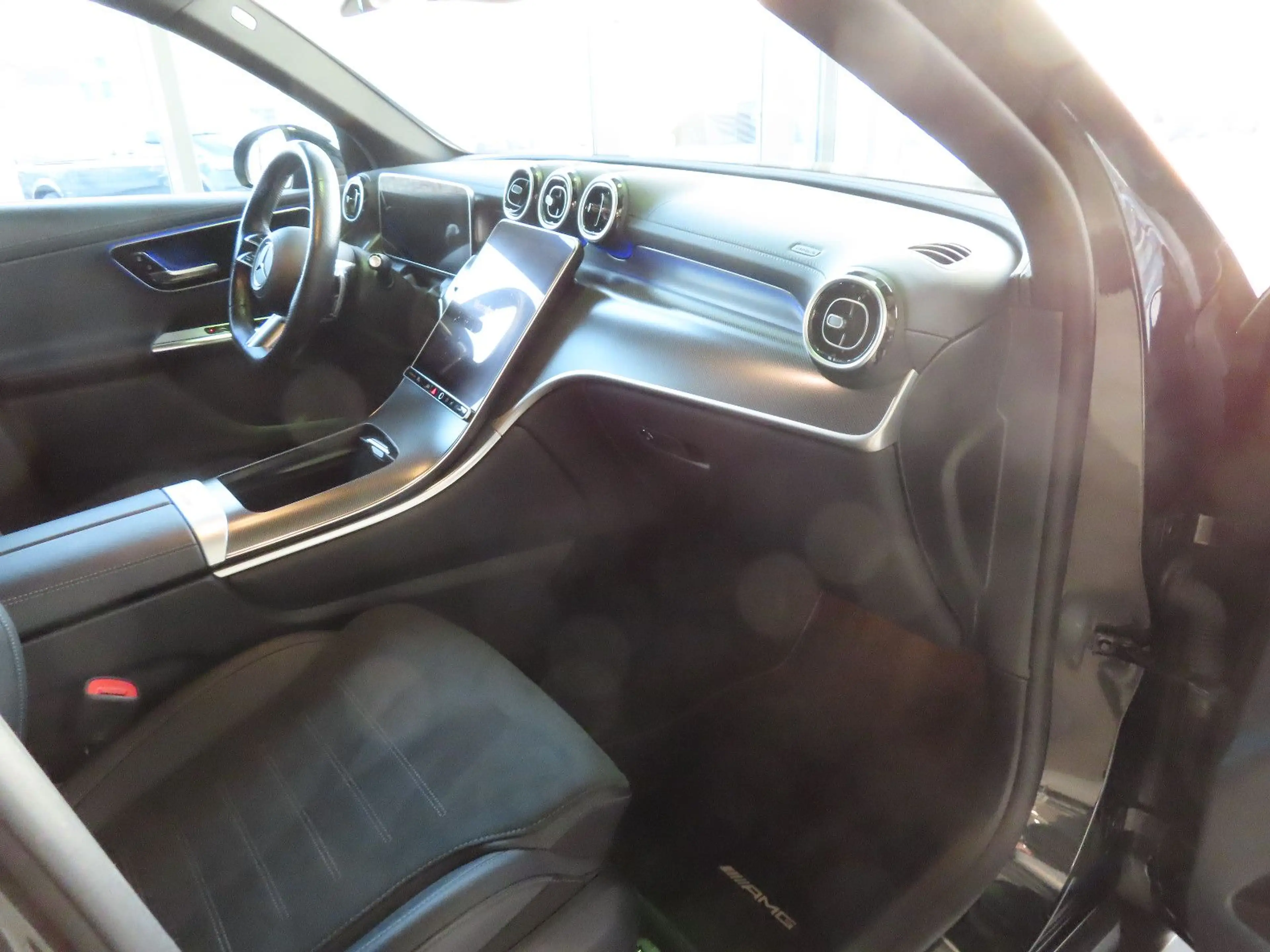 Mercedes-Benz GLC 220 d 4Matic AMG NAVI LED AHK — photo 6