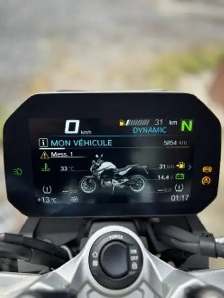 BMW F 900 R - foto 7