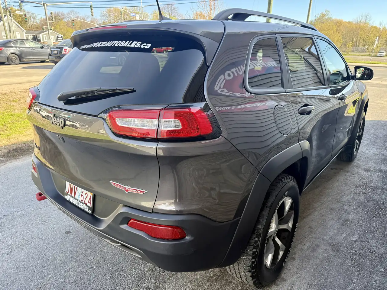 Jeep Cherokee снимка Jeep Cherokee