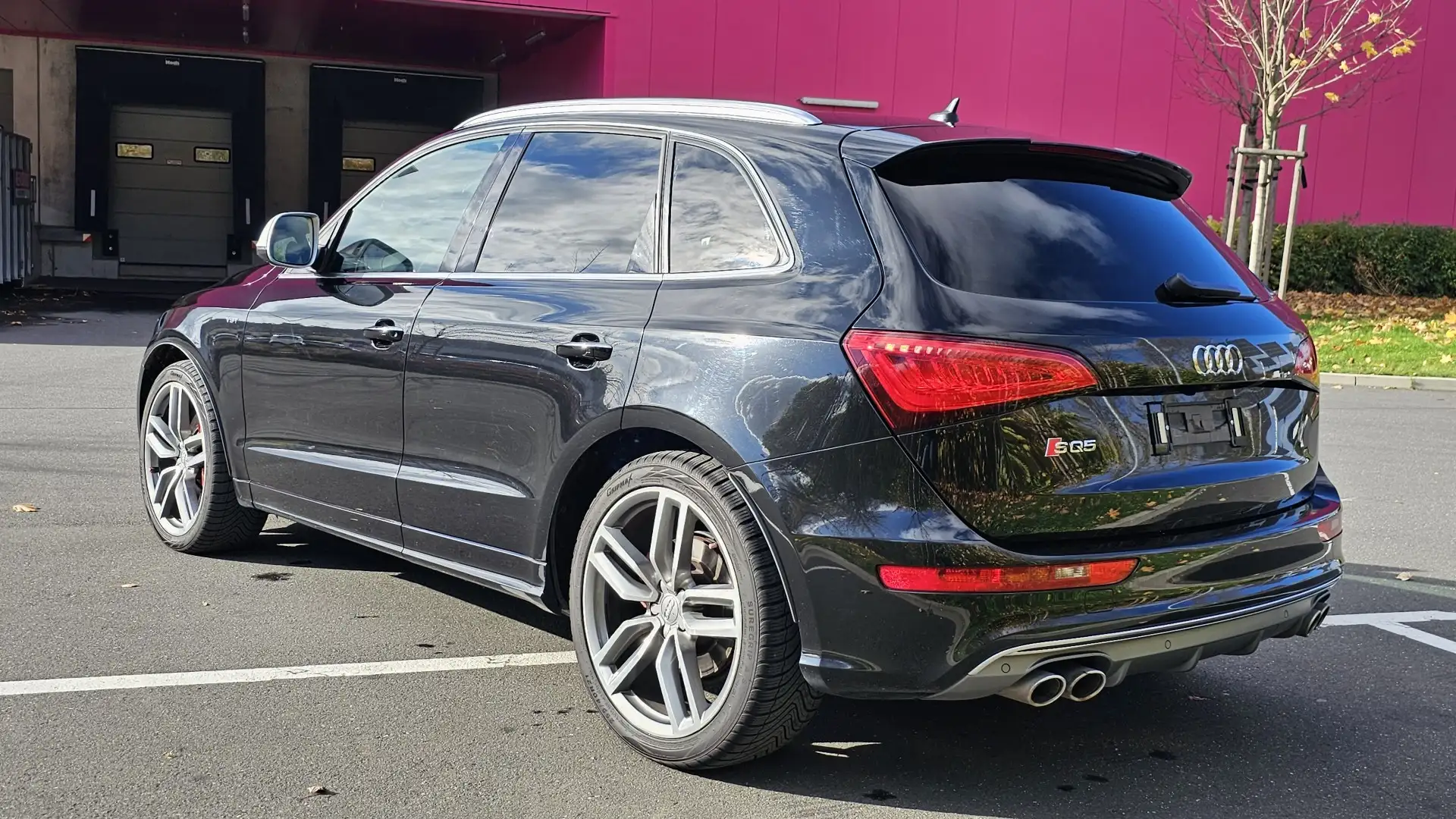 Audi SQ5 3.0 TDI quattro Panoramadach STANDHEIZUNG Schwarz - 2