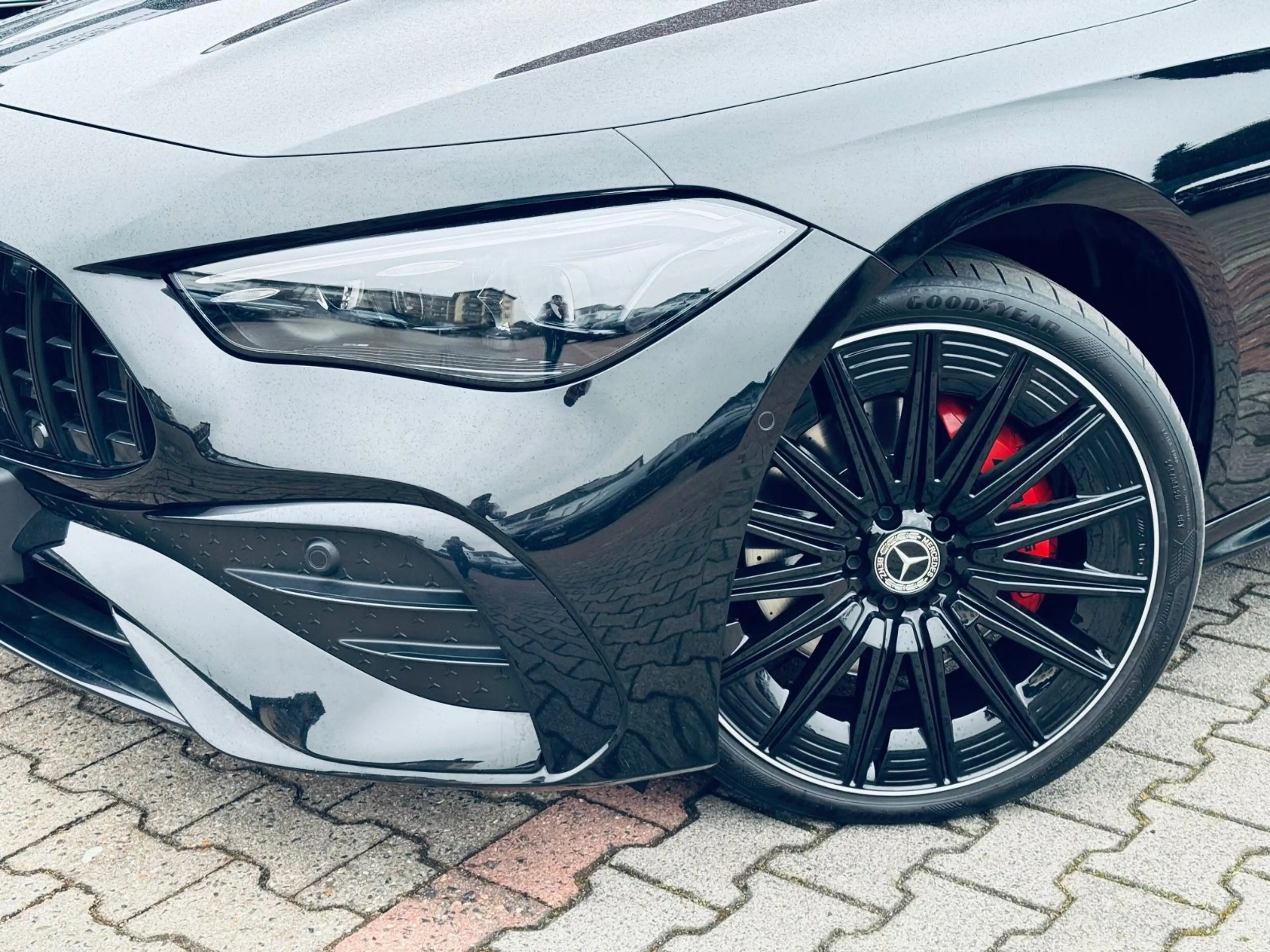 Mercedes-Benz CLE 300 Cabrio 4Matic AMG Line Premium Plus — photo 8