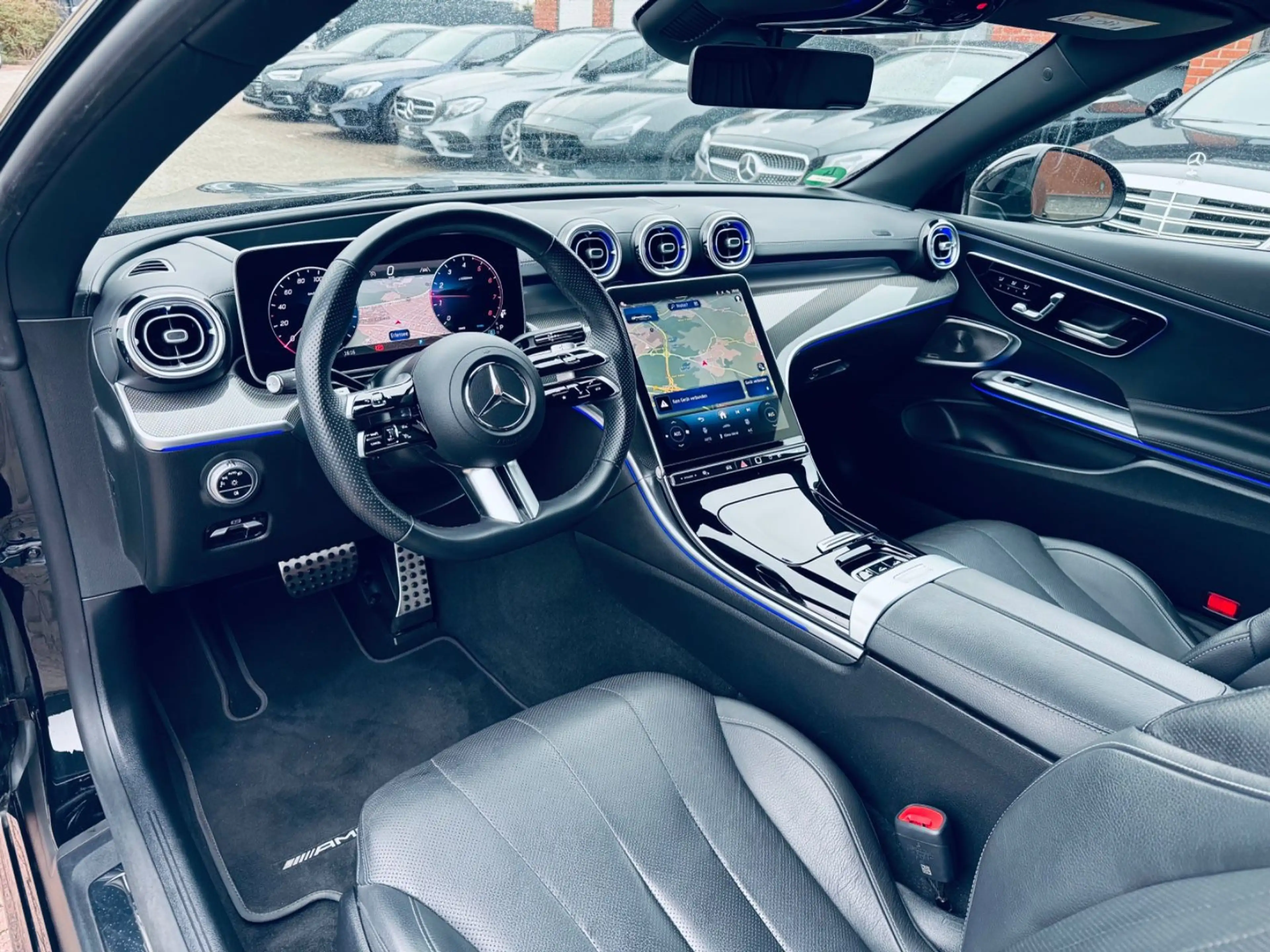 Mercedes-Benz CLE 300 Cabrio 4Matic AMG Line Premium Plus — photo 10