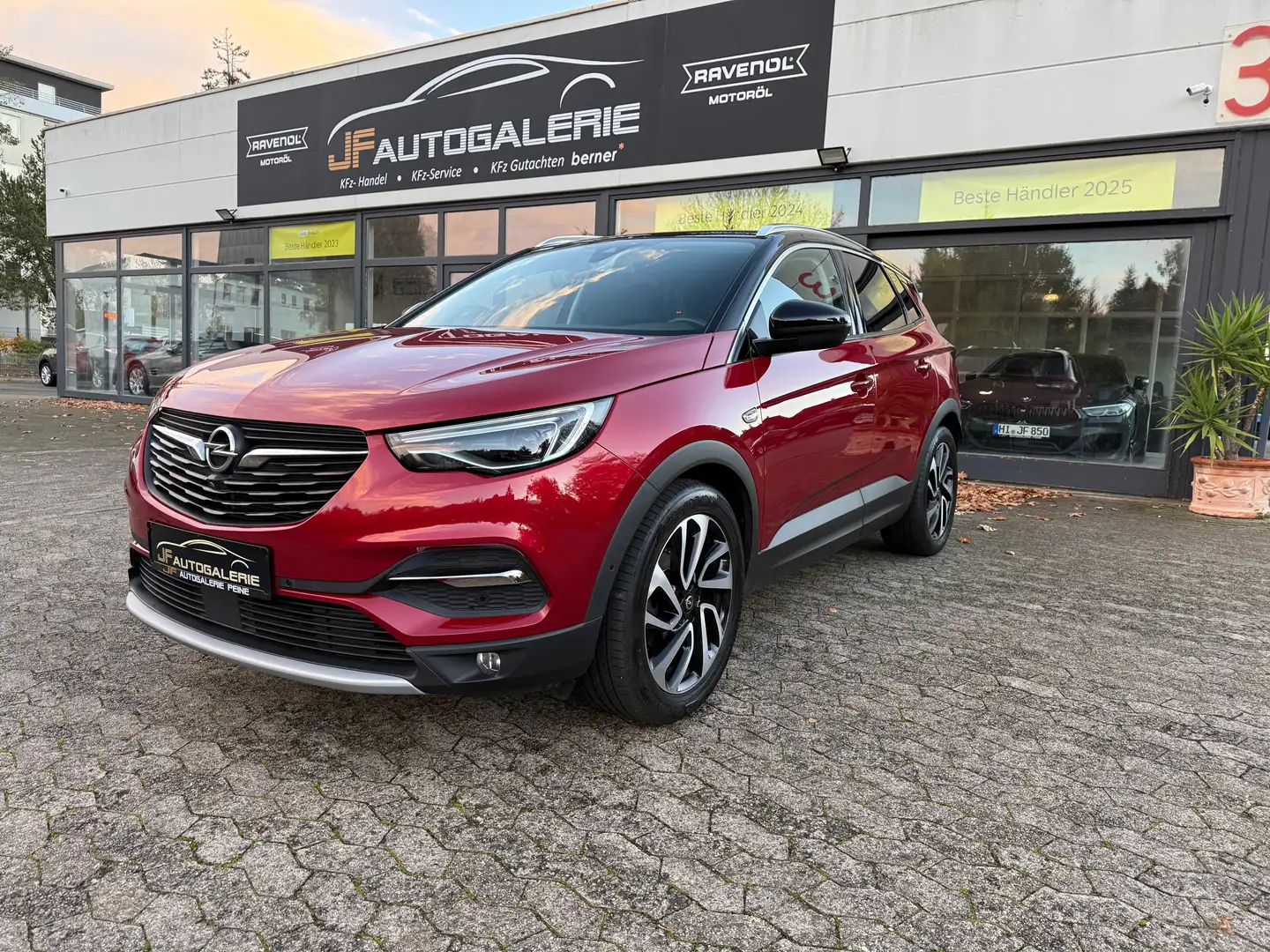 Opel Grandland X Ultimate"2.HAND"AHK"TÜV/2027"12MonateGarantie" Rouge - 1