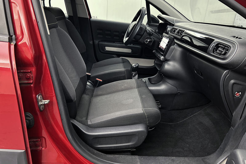 Citroen C3 1.2 PureTech Feel | Trekhaak | Apple Carplay | Nav — photo 29