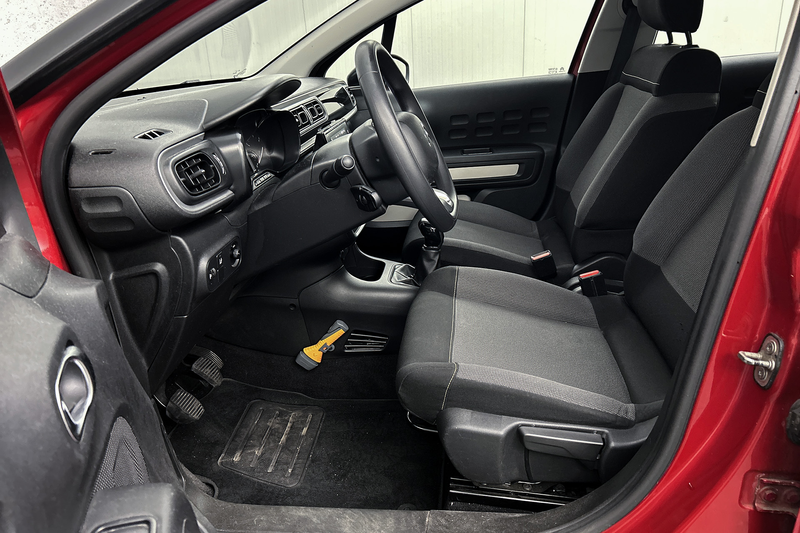 Citroen C3 1.2 PureTech Feel | Trekhaak | Apple Carplay | Nav — photo 28