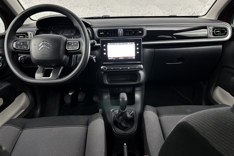 Citroen C3 1.2 PureTech Feel | Trekhaak | Apple Carplay | Nav — photo 2
